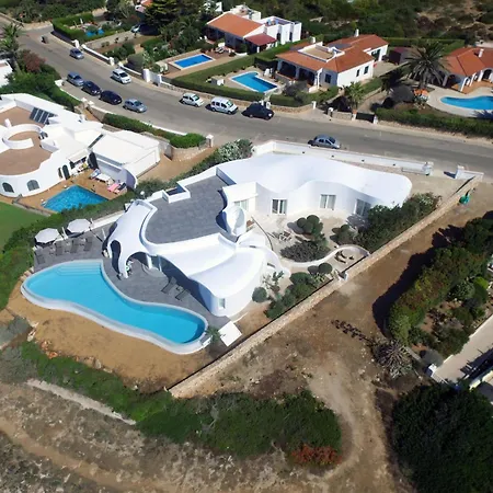 Gaudina Villa Sant Lluis