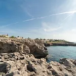 Gaudina سانت يويس